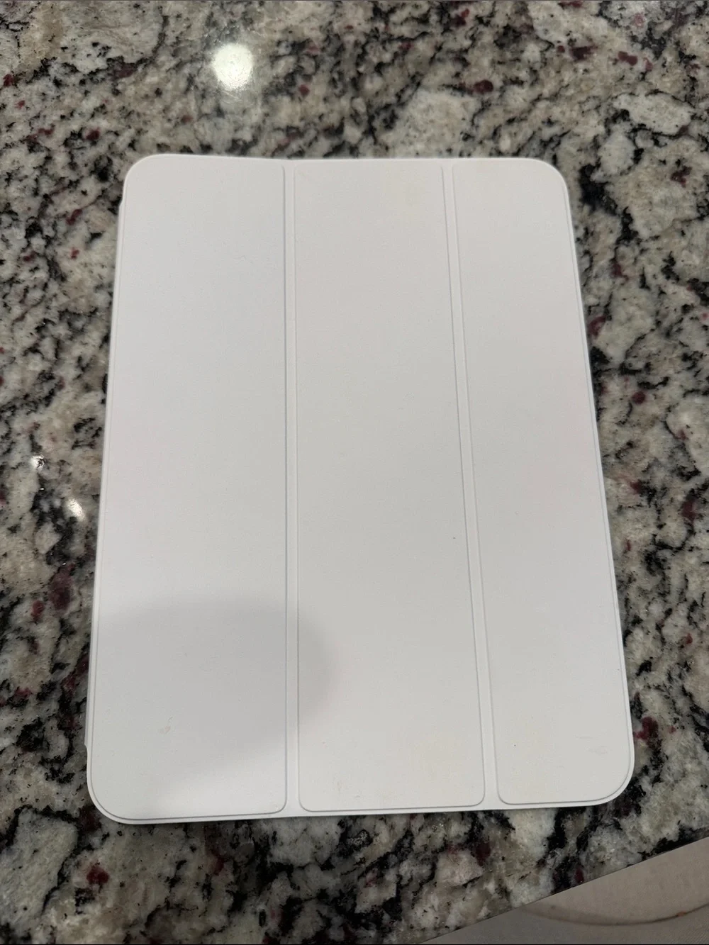 White Tablet Smart Cover Case - Slim Tri-Fold Stand